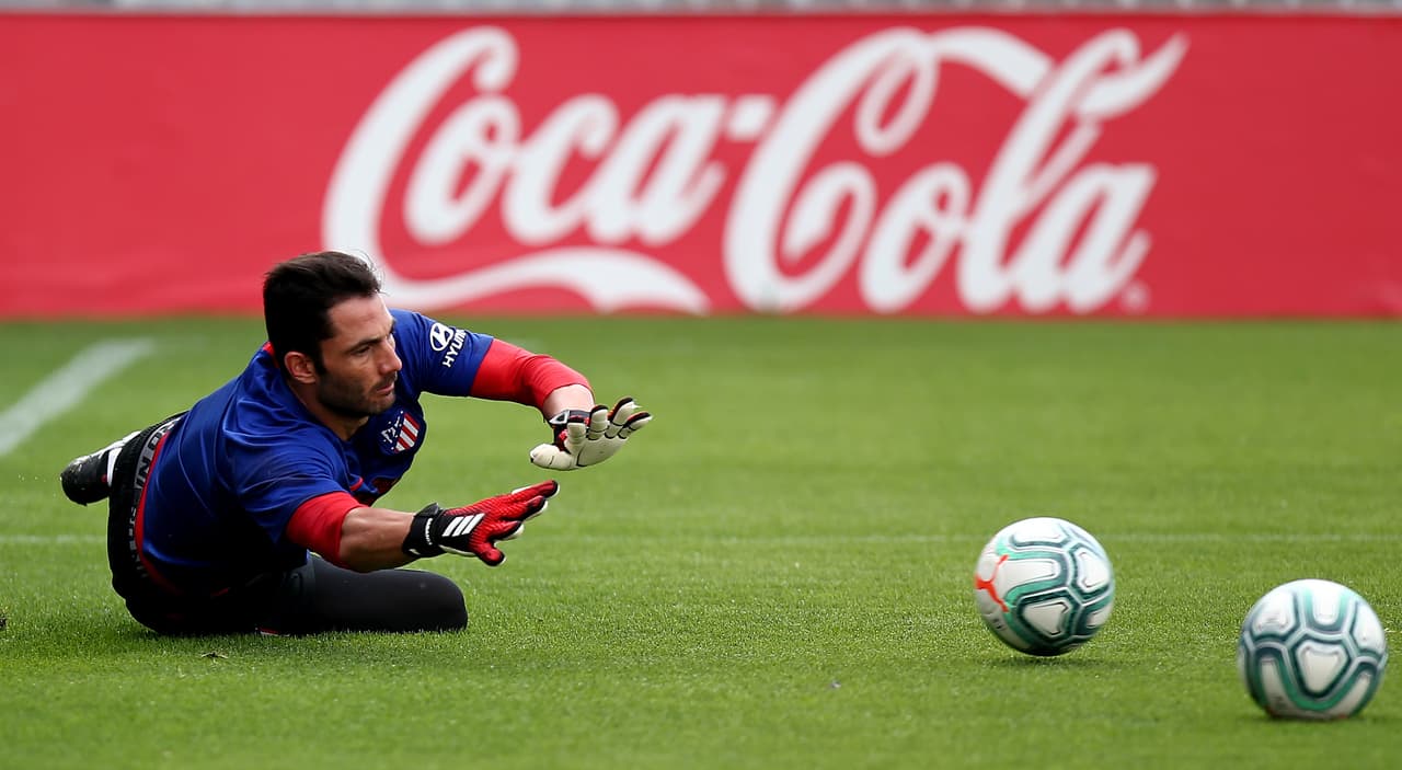 El Atlético de Madrid volvió a ejercitarse en la Ciudad Deportiva acatando las indicaciones sanitarias respectivas. | Renan Lodi aún no se incorporará al entrenamiento tras dar positivo al test de coronavirus.