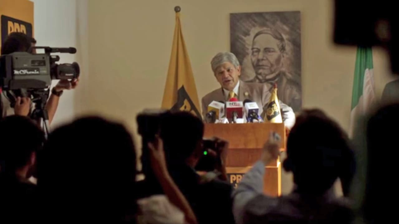 Tras difundirse los videos, Andrés Labrador ofreció una conferencia de prensa en la que dejó claro que ‘El Profesor’ actuó por su cuenta y que querían manchar su candidatura.