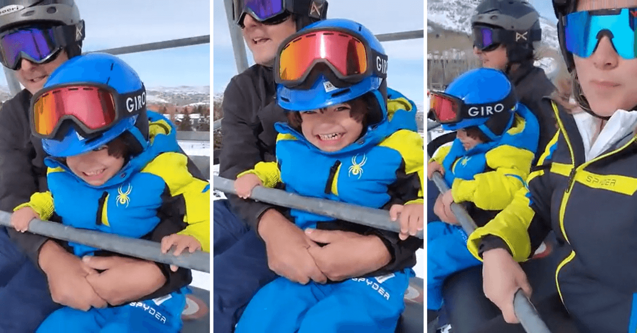 Sherlyn y su hijo André en la telesilla antes de esquiar