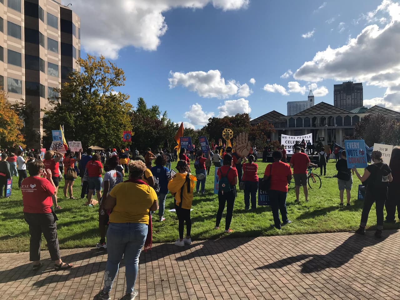 Carolina del Norte aún espera los resultados de la contienda presidencial.