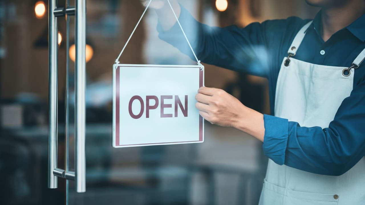 <b>Este jueves 19 de junio de 2025, Juneteenth se celebra como feriado federal</b>. Te contamos qué servicios estarán cerrados en la región y cuáles permanecerán activos para que planifiques mejor.