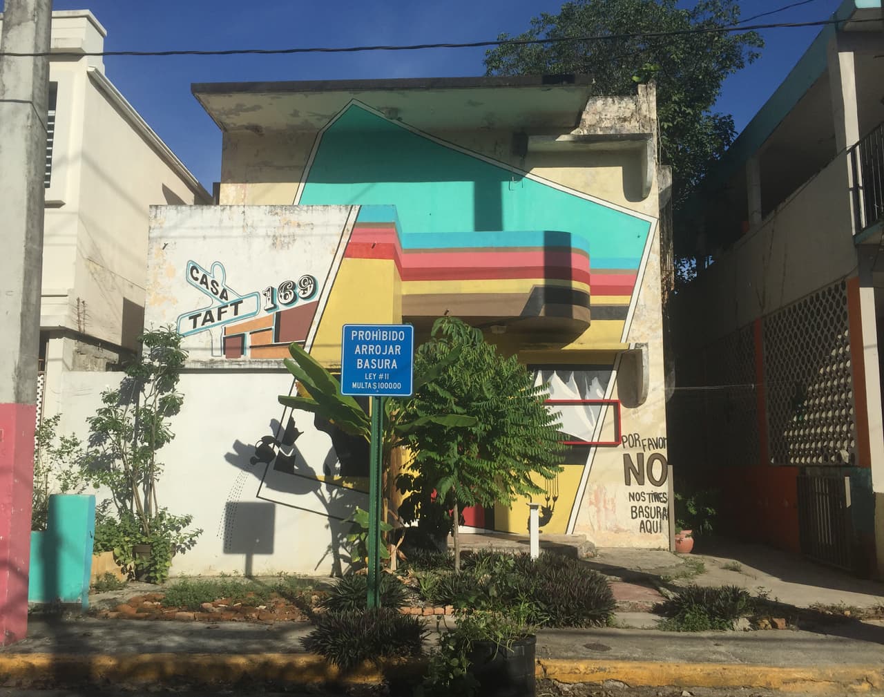 La lucha por recuperar las "casas fantasma" de San Juan