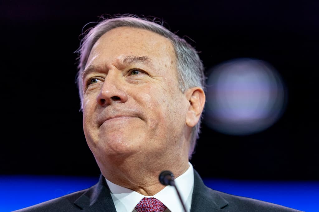 El exsecretario de Estado Mike Pompeo dice que no se postulará para la presidencia en 2024
