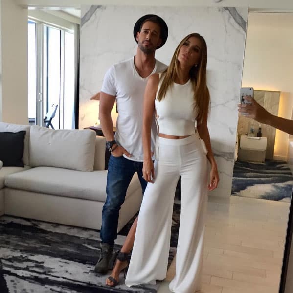 Aunque al parecer la boda está lejos de sus planes, la pareja ya no ha estado en escándalos, lo que nos hace pensar que están en su mejor momento como pareja.