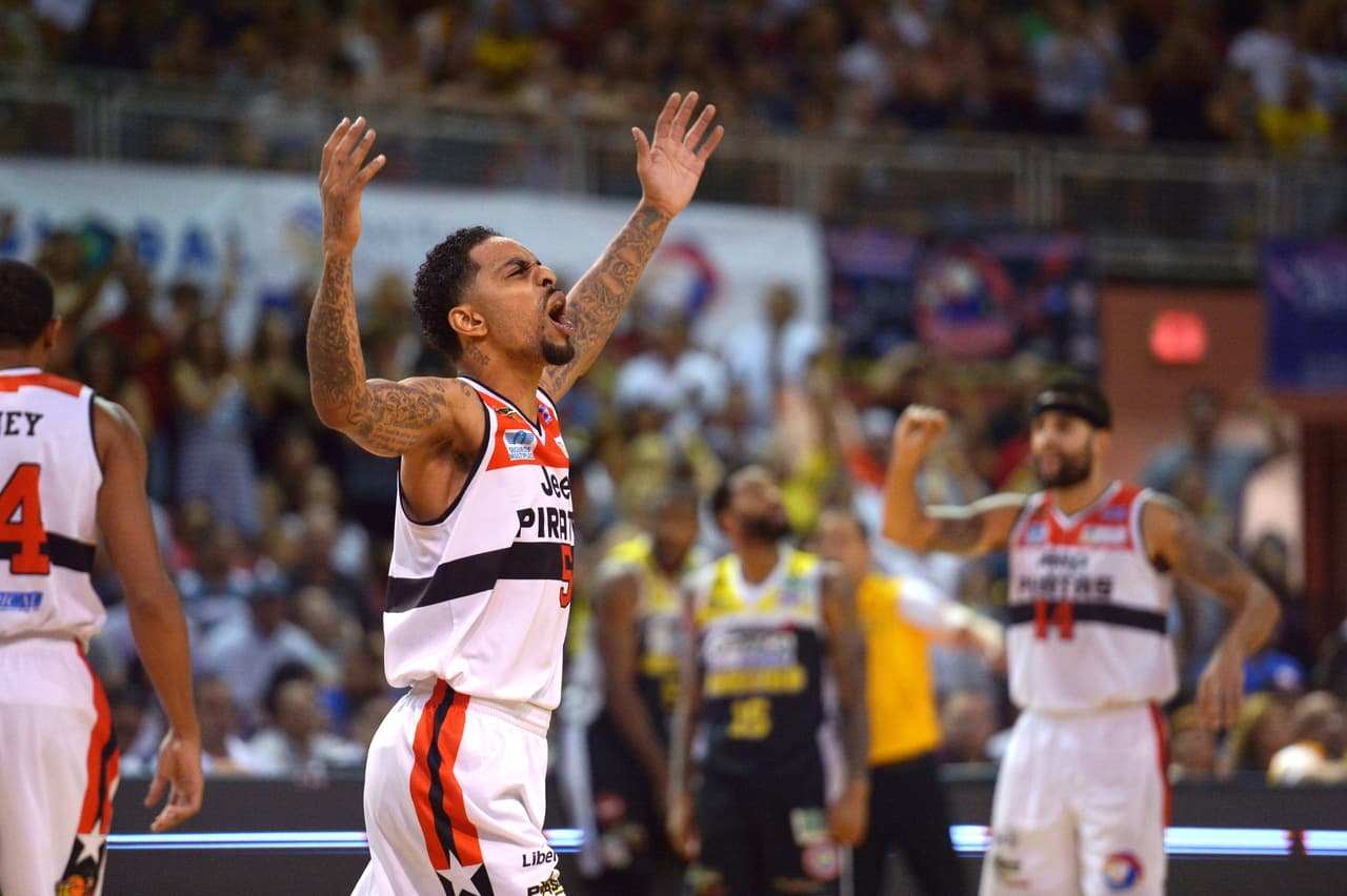 Piratas de Quebradillas se proclaman campeones del básquetbol en Puerto Rico