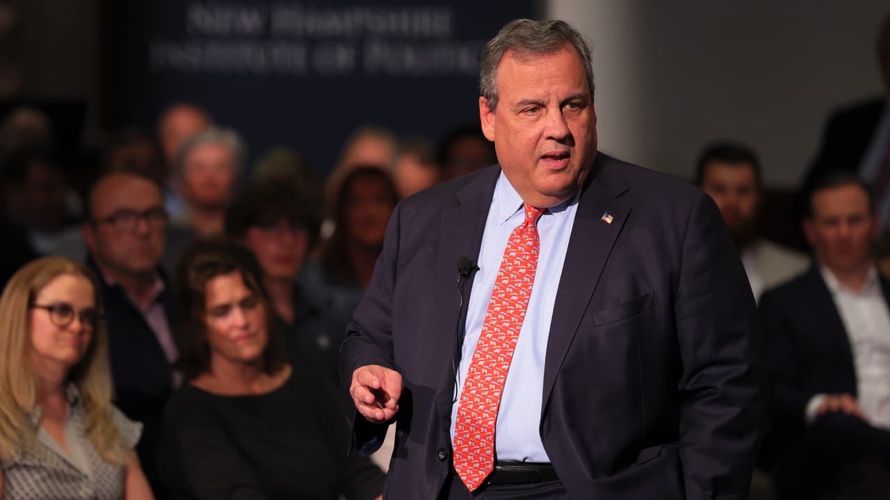 Chris Christie arremete contra Donald Trump; asegura que está enojado y es vengativo 