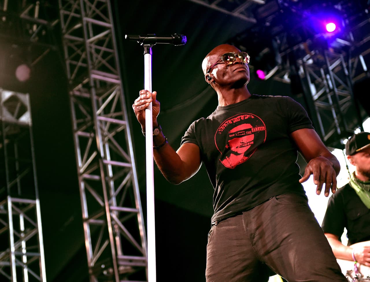 El cantante británico Seal padece Lupus Eritematoso Sistémico.