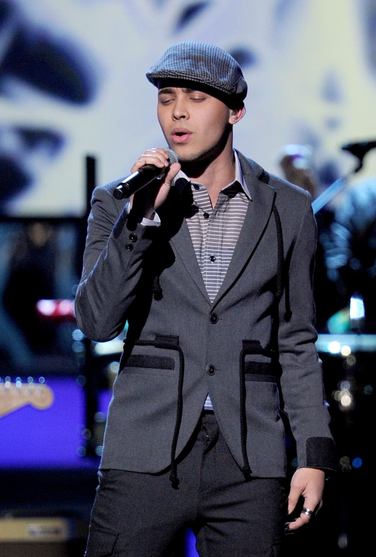 El cantante ha mostrado gran parte de su talento en el escenario de Latin GRAMMY.