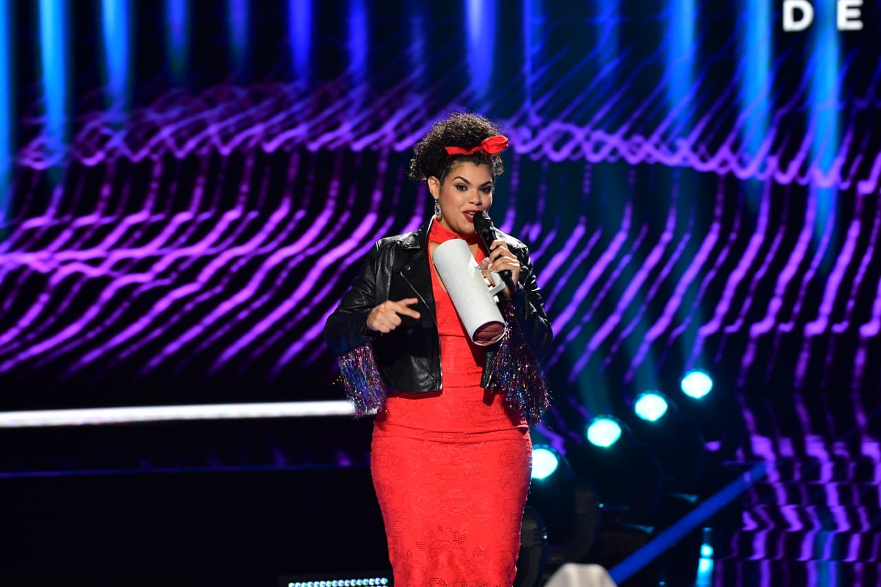 Los jueces la escucharon atentos.