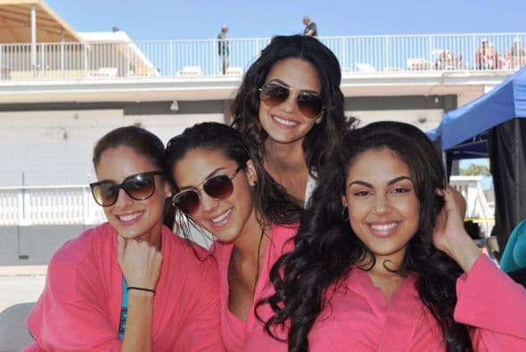 Las chicas de Nuestra Belleza Latina se escaparon a la playa y deleitaron a los caballeros con sus espectaculares curvas latinas.
