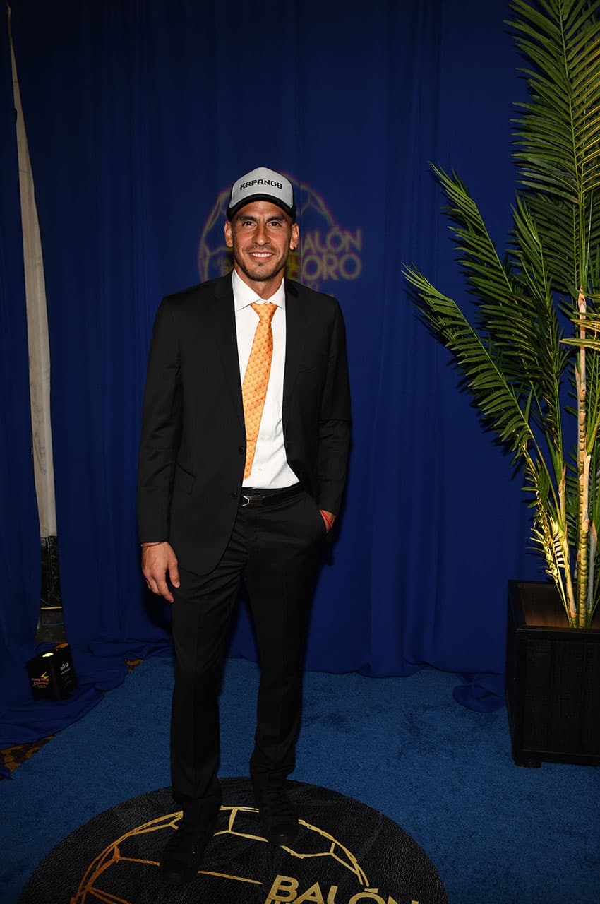 Los invitados especiales brillaron con luz propia en la alfombra azul del Balón de Oro 2019 de la Liga MX celebrado este sábado en Los Ángeles.