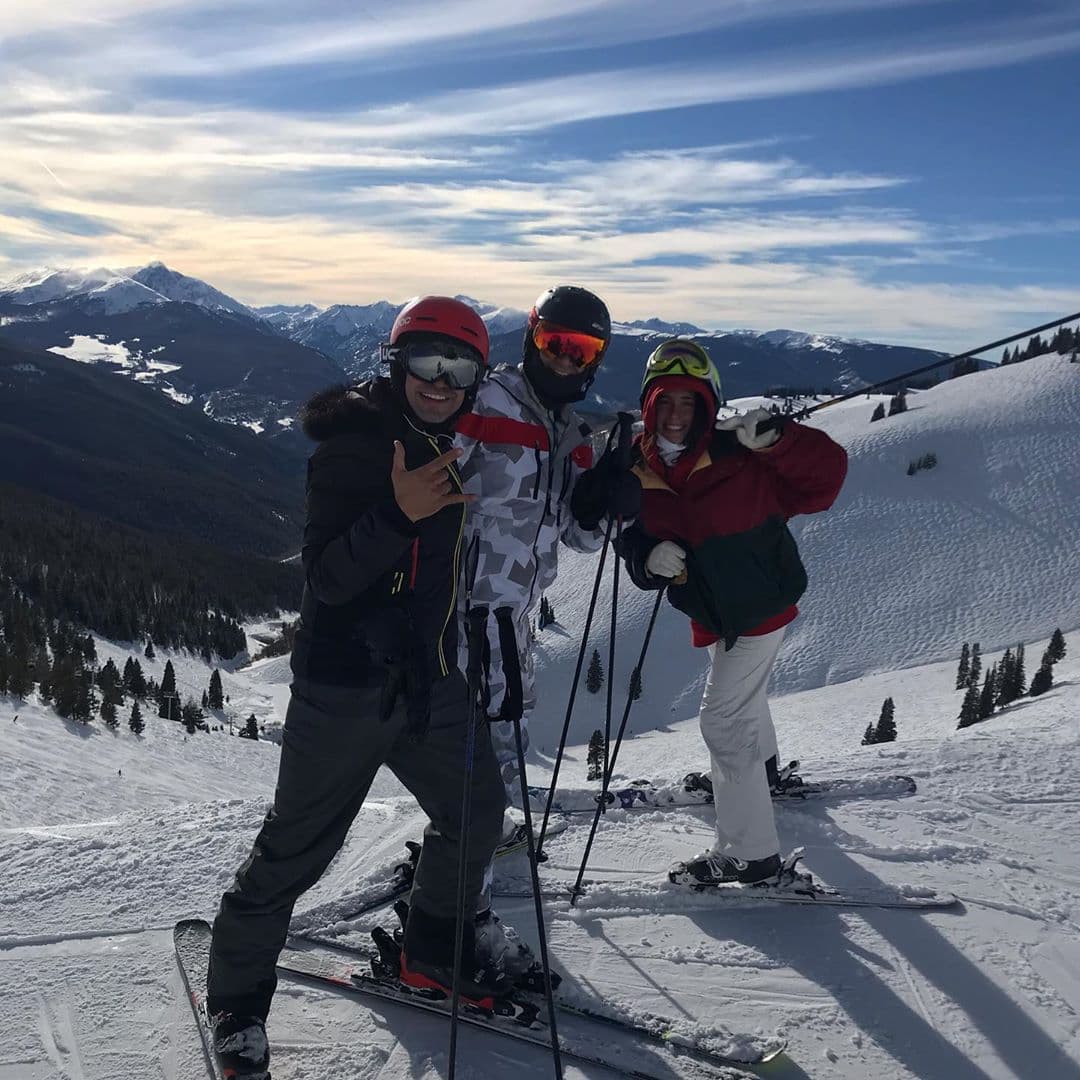 Alan y su hermano Mark Tacher se reencontraron entre los bellos paisajes nevados.