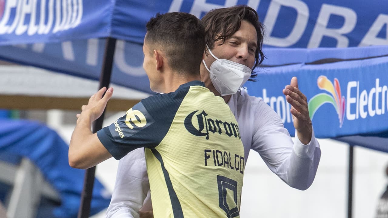 Fidalgo se despide de Solari y le agradece por llevarlo al América