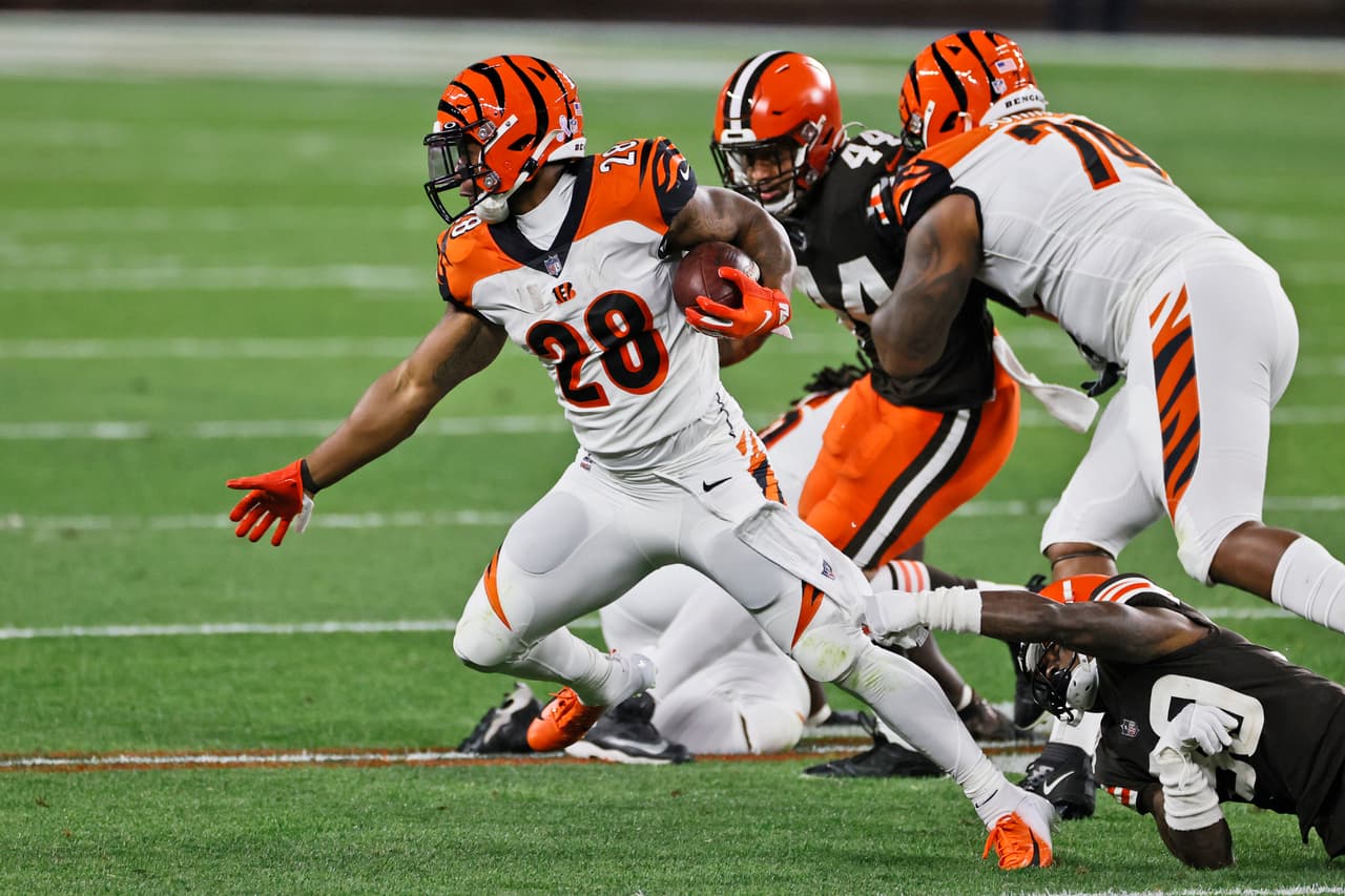 Los Cincinnati Bengals se quedan cortos y caen 30 - 35 frente a los Cleveland Browns.