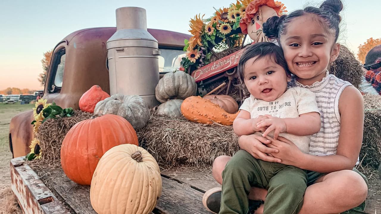 Por su parte Maricela Abarca, madre de Eric, de 10 meses, asegura que al conocer los números de lote que fueron retirados la segunda semana de febrero, revisó lo que su bebé había consumido y los números concordaban.
<br>