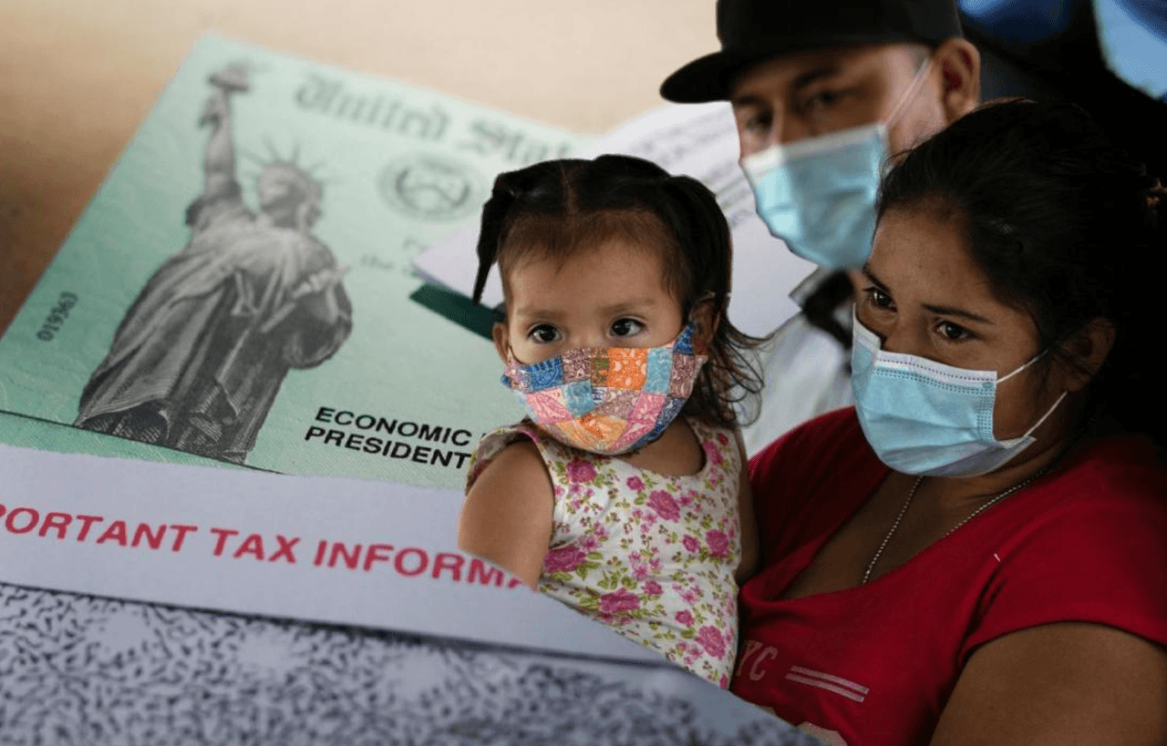 Al menos 2,6 millones de estadounidenses quieren un cuarto 
<a href="https://www.univision.com/temas/cheque-de-estimulo">cheque de estímulo</a>, según una campaña en el sitio web 
<a href="https://www.change.org/p/give-2000-month-to-every-american-moneyforthepeople-covid19" target="_blank">Change.org</a>. En Washington esta discusión está sobre la mesa.