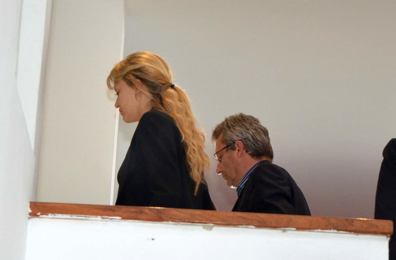 En junio de 2014 Angelique Boyer sufrió la muerte de su madre Sylvie Rosseau.