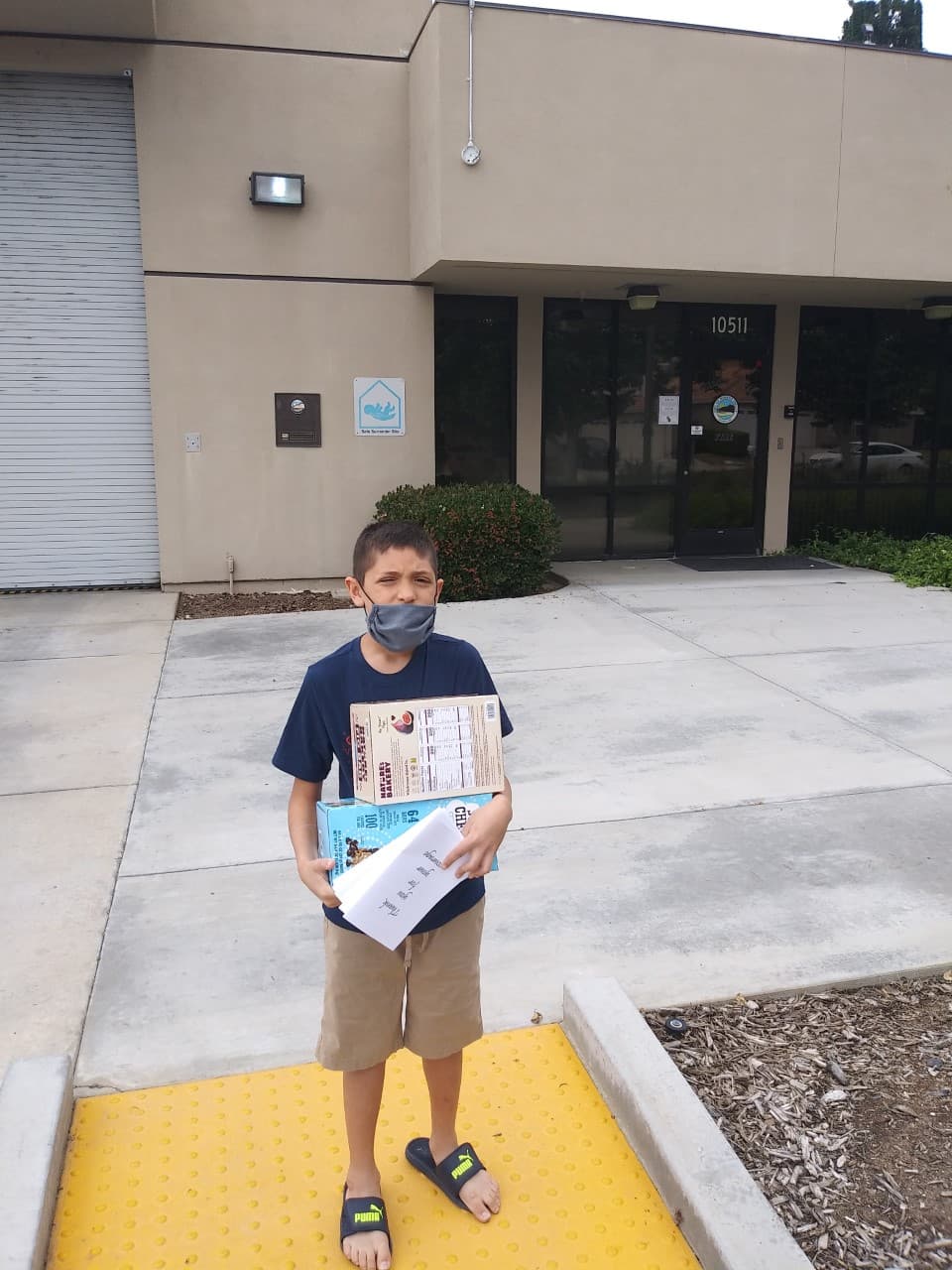 El personal médico del Departamento de Emergencias del Hospital Universitario de Loma Linda también recibió la donación de Matthew.