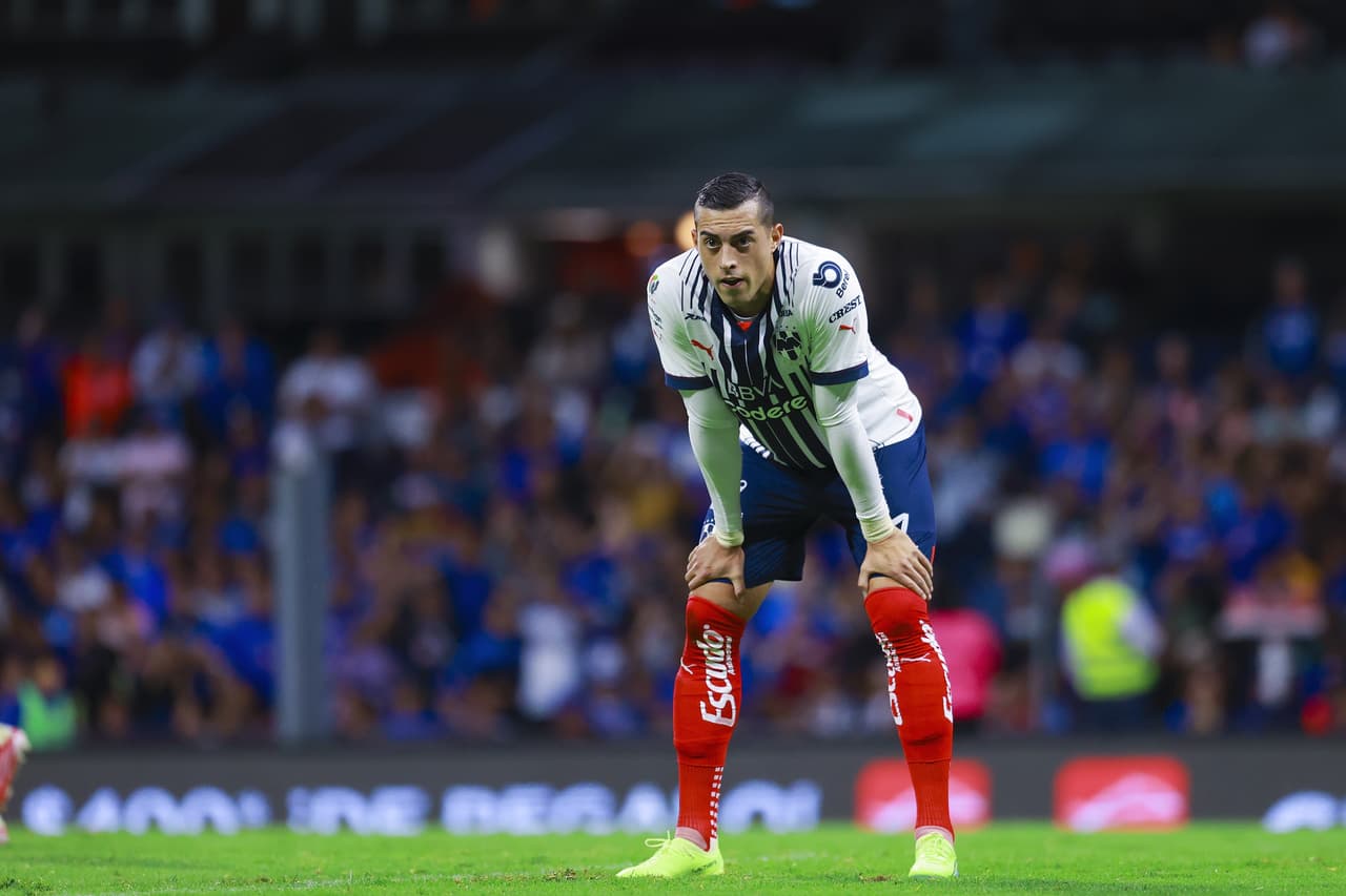 Cruz Azul y Rayados empataron 0-0 y dejaron todo para la vuelta en Cuartos de Final.