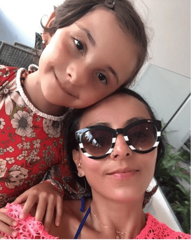 Ivonne Montero con su hija Antonella