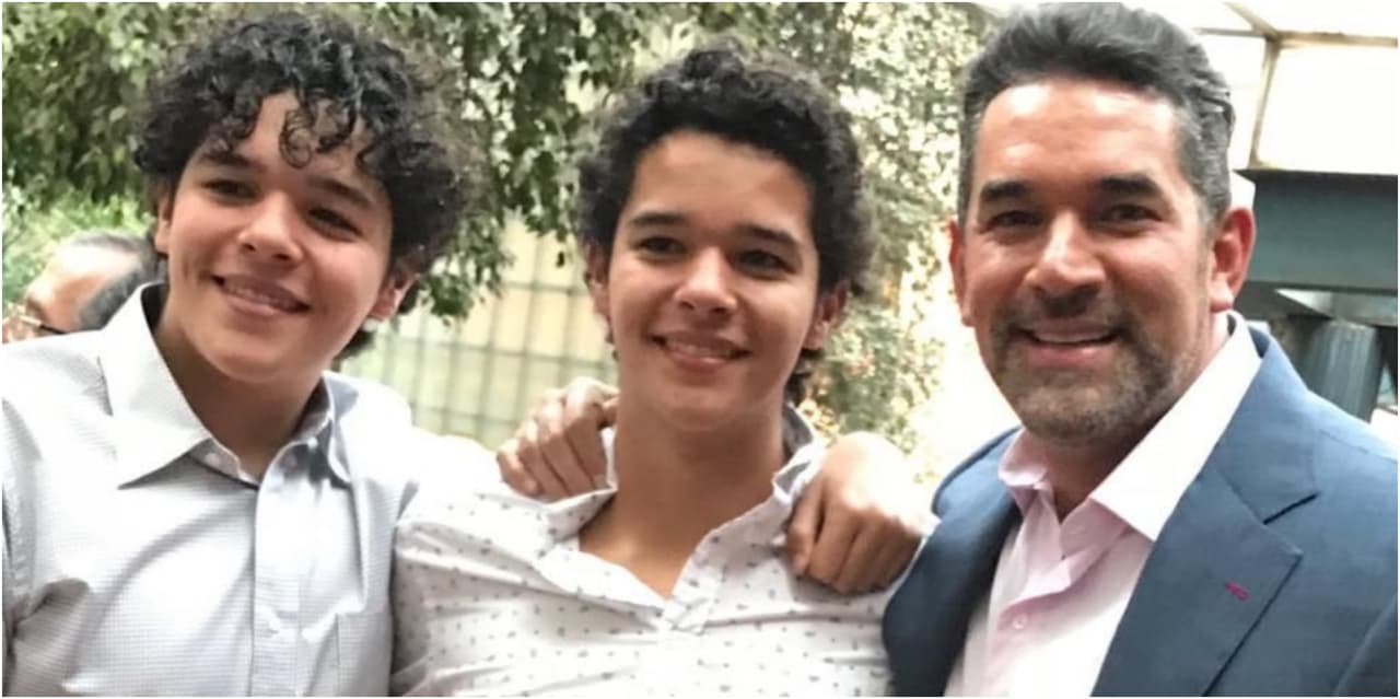 Villanueva enfatizó en que de la historia entre Eduardo Santamarina e Itatí Cantoral, ella solo tiene "dos hijos maravillosos que son Roberto y Eduardo".