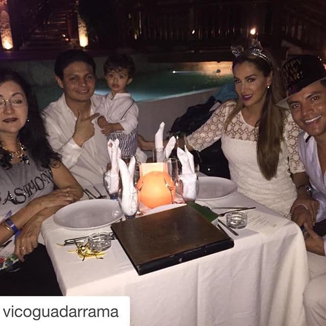 Su ex pareja sentimental, Giovanni Medina, ha sido denunciado por fraude y podría terminar en prisión.