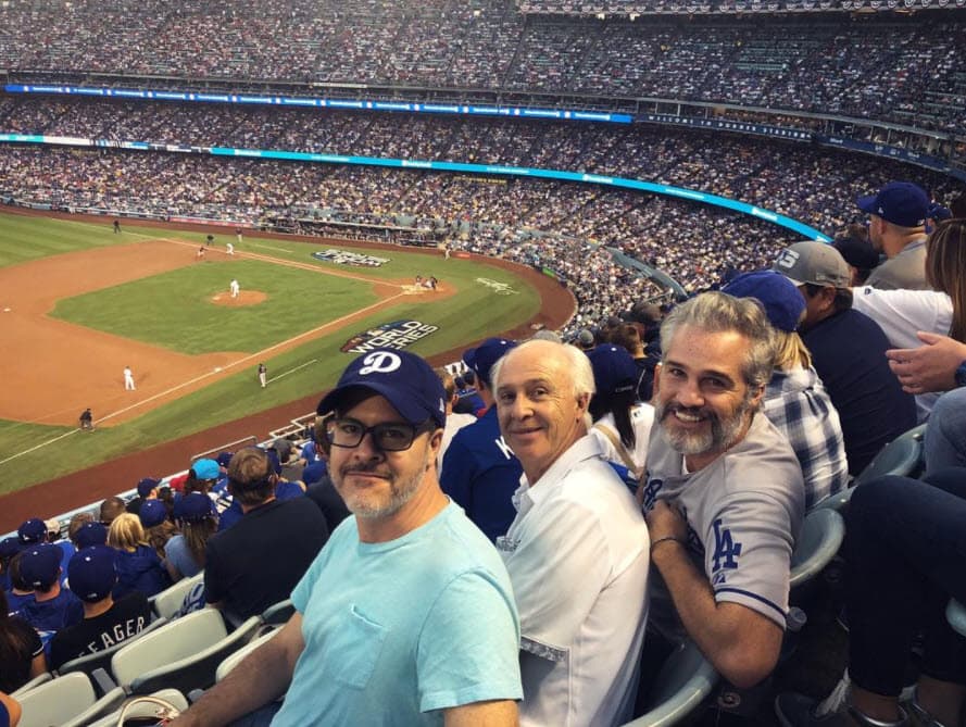 Las fuentes de Reforma aseguraron que don Salvador labora en el hospital en el que su hijo recibe atención médica. 
<br>