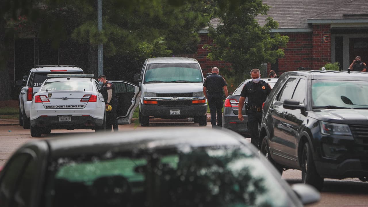 "No aceptemos la violencia armada diaria como nuestra norma", dijo el alguacil pidiendo tomar acciones para detener la violencia armada a nivel nacional.