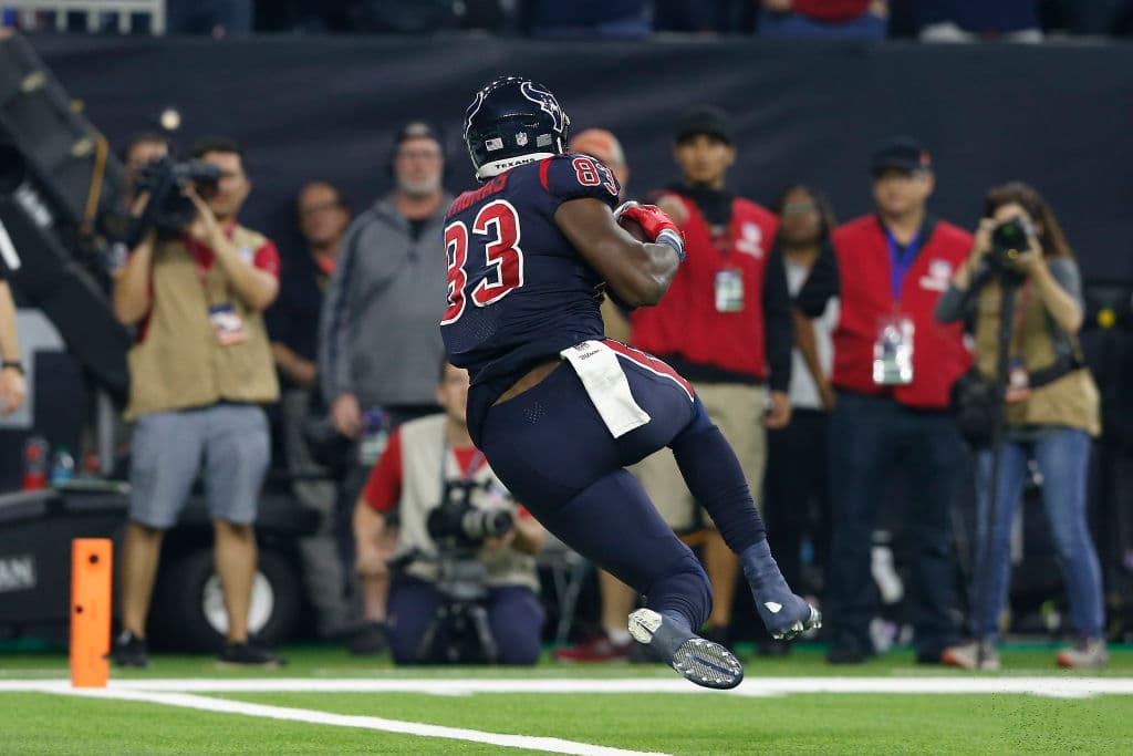En la primera jugada del segundo cuarto los Texans se fueron adelante en el marcador 14-7 con pase de 13 yardas de DeShaun Watson para Jordan Thomas.