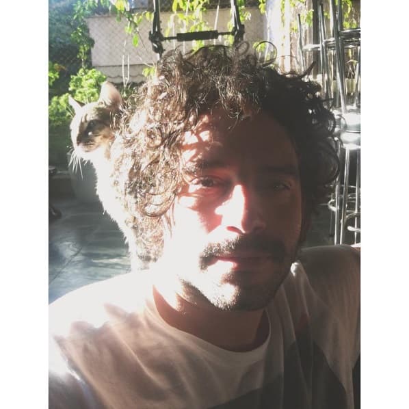 Guilherme Winter nos sorprende de lunes de viernes en ‘Los Diez Mandamientos’, solo por UniMás.