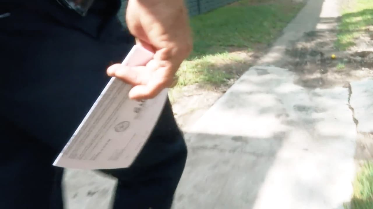 Para más información puede visitar la
<b><a href="https://www.cdc.gov/coronavirus/2019-ncov/covid-eviction-declaration.html" target="_blank">página de internet de los CDC</a></b>.