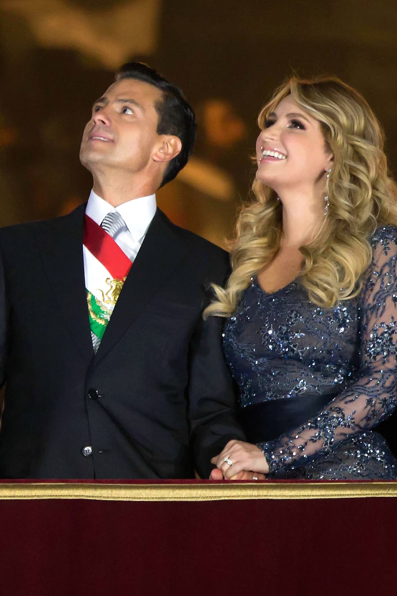 Como cada año, el presidente de México Enrique Peña Nieto ofició la ceremonia del "grito de la Independencia" en el zócalo de la Ciudad de México.