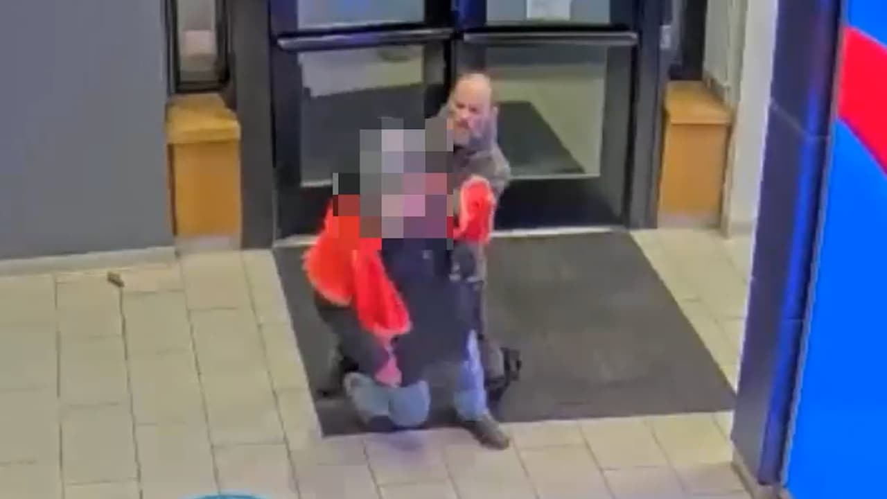 Imágenes del brutal asalto a un anciano en Upper West Side