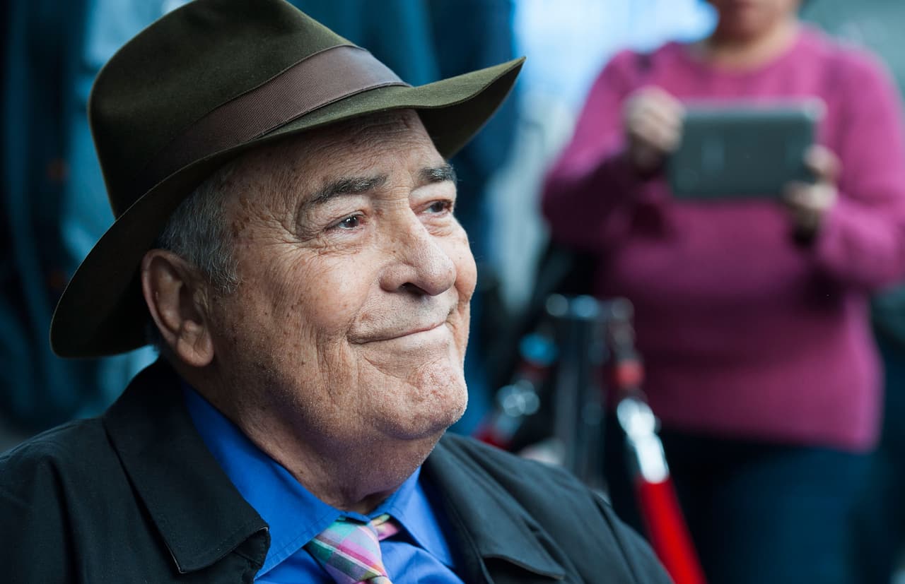 Bernardo Bertolucci falleció el 26 de noviembre a sus 77 años. El cineasta italiano había dirigido algunas obras maestras del séptimo arte y también se caracterizó por su polémica figura.