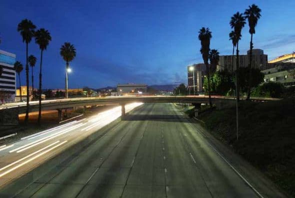 Estampas de las autopistas 10 y 110 principales distribuidores de la ciudad. Detalles de este reporte aquí