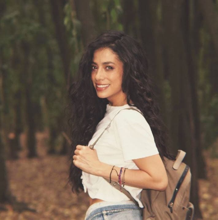 Después,
<b> ingirió raticida para quitarse</b> la vida. Se trató de una doble tragedia para la joven. 
<br>