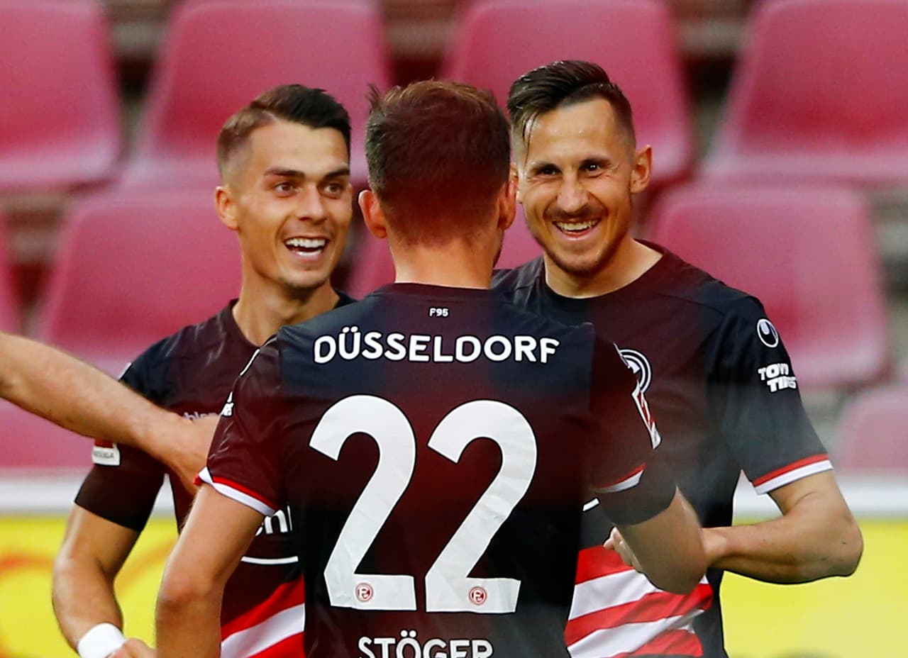 El Fortuna Düsseldorf celebraba y le sacaron el juego al final en dos minutos.