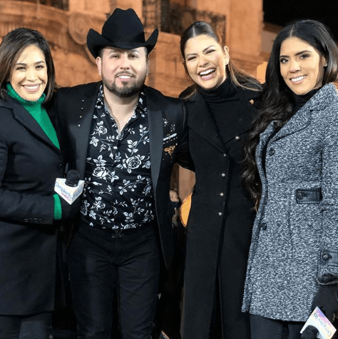 El cantante Roberto Tapia dijo presente para compartir una mañana inolvidable con nuestra gente de Los Ángeles.