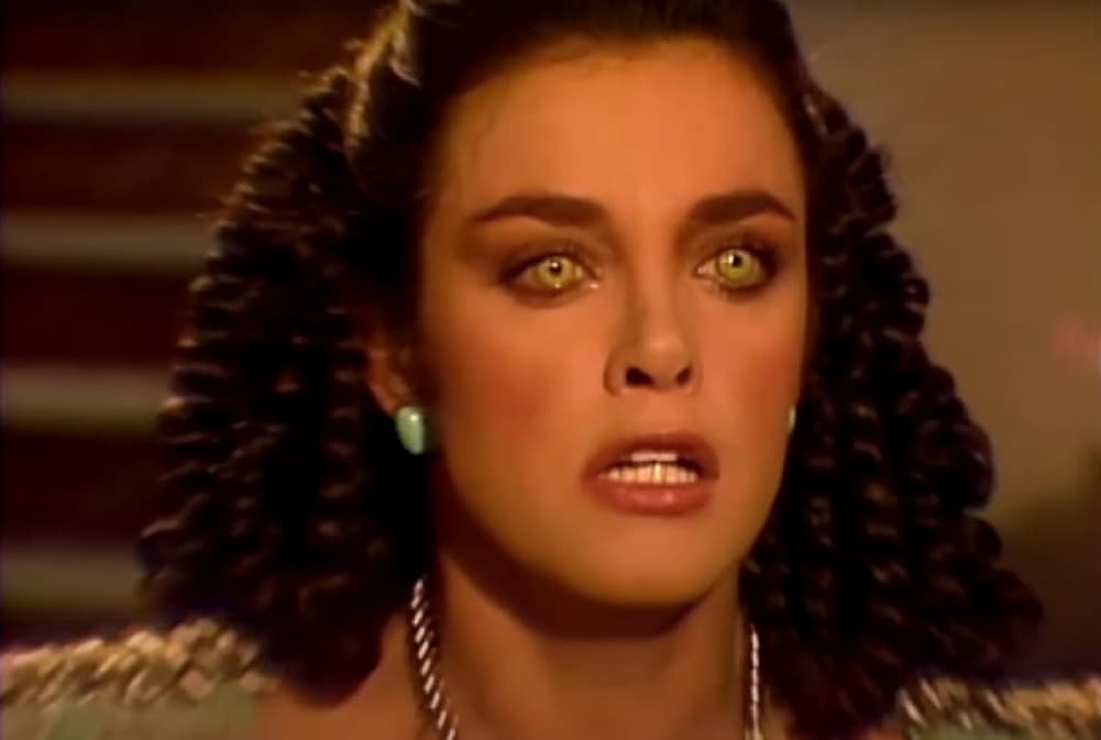 El extraño retorno de Diana Salazar