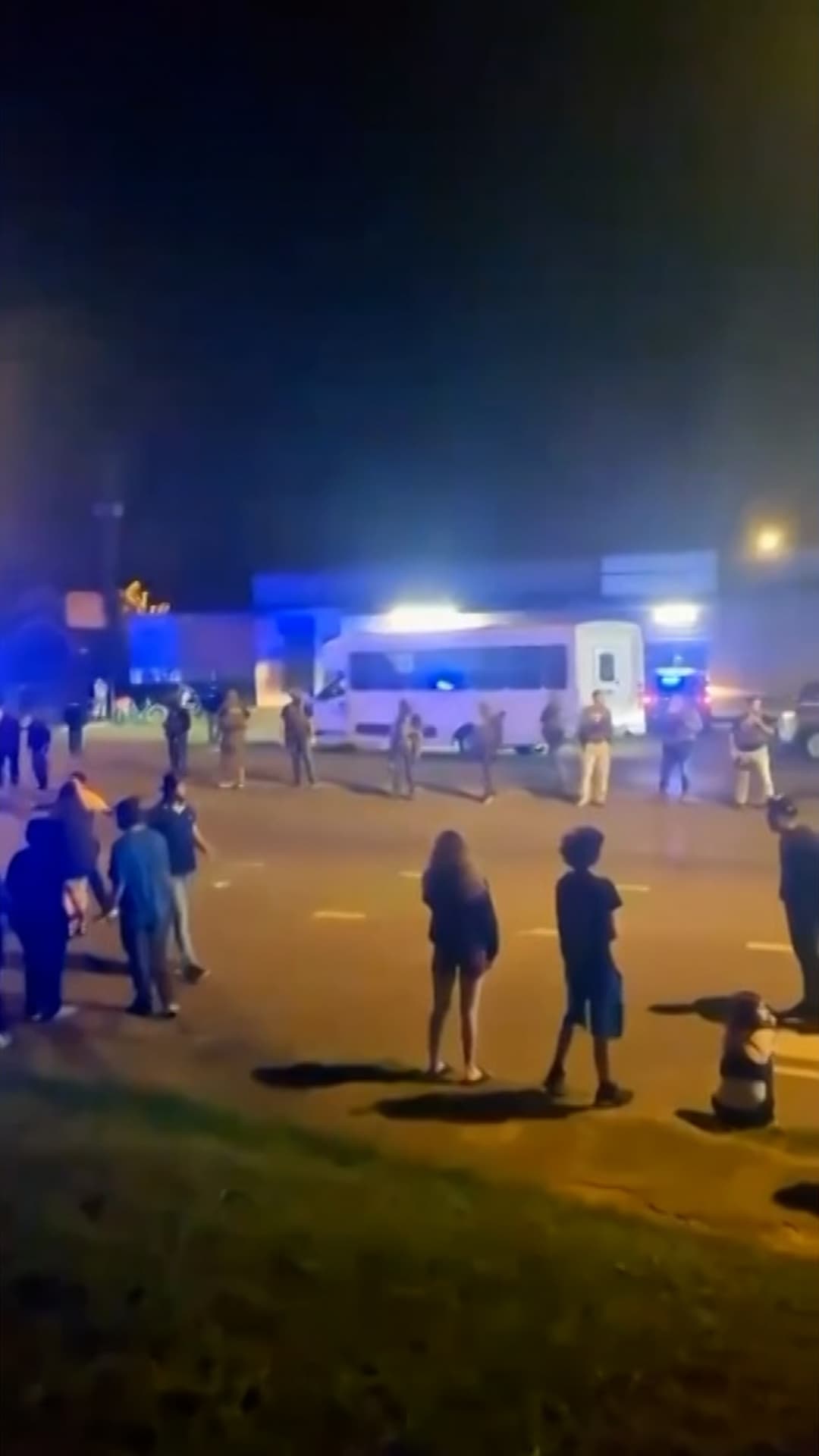 Las redadas migratorias no descansan de noche