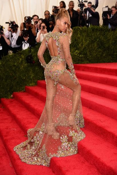 En la gala del MET las tres sensuales famosas dejaron a muchos boquiabiertos con sus curvas al descubierto. ¿Quién las lució mejor?