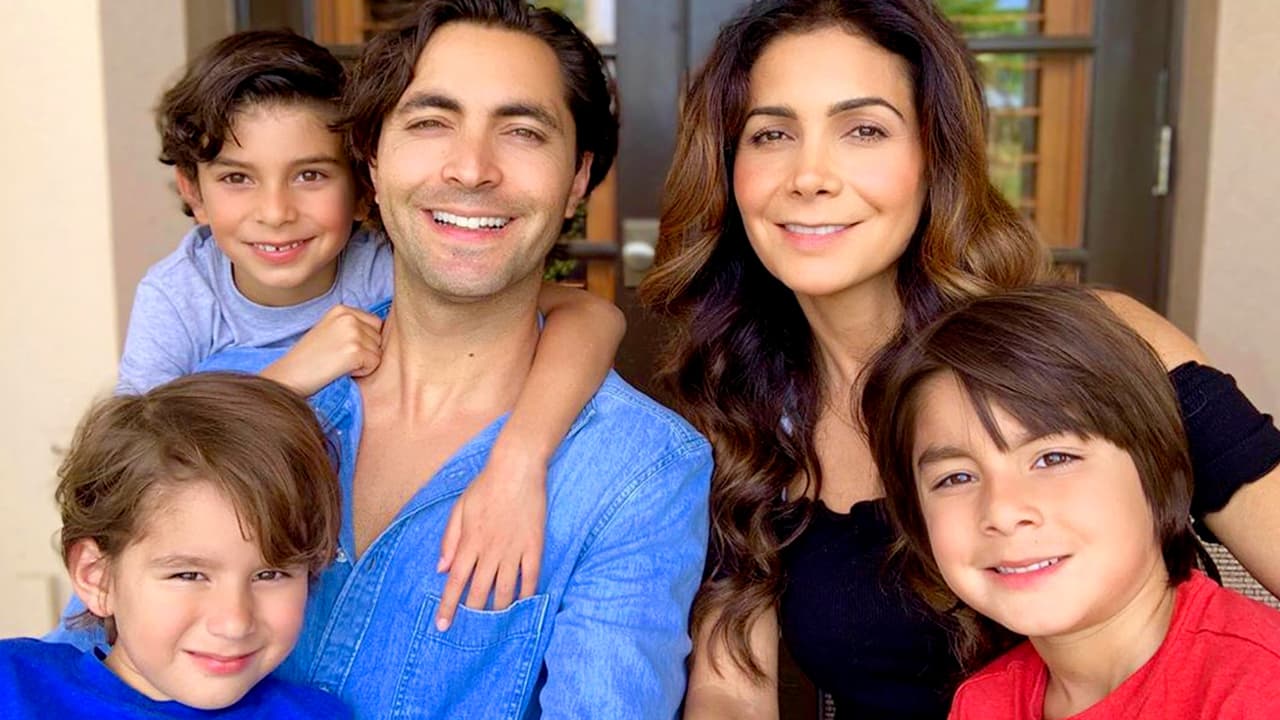 Paty Manterola y su esposo llevaron a sus 3 hijos al lugar donde se casaron en México hace 9 años