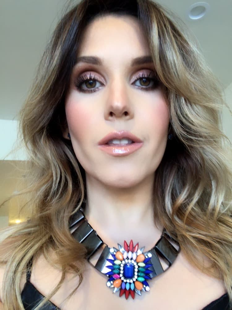 ¿Pero que opinan de un color más natural, con un toque de brillo?