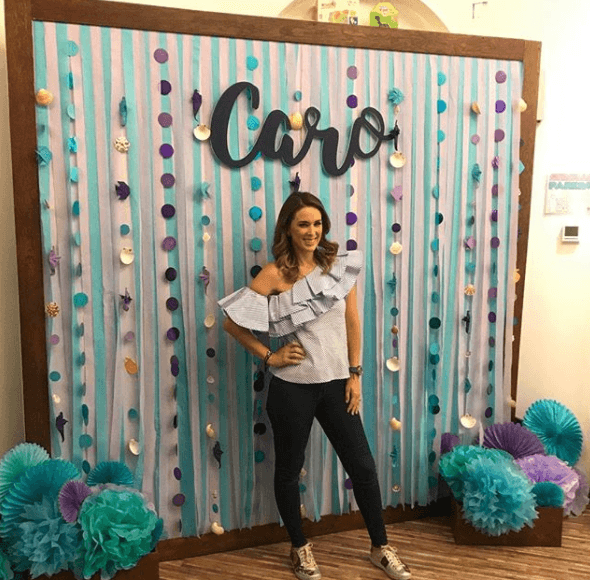 El 15 de junio a través de su cuenta en Instagram la conductora compartió esta imagen para celebrar el cumpleaños número tres Carolina, su segunda hija.