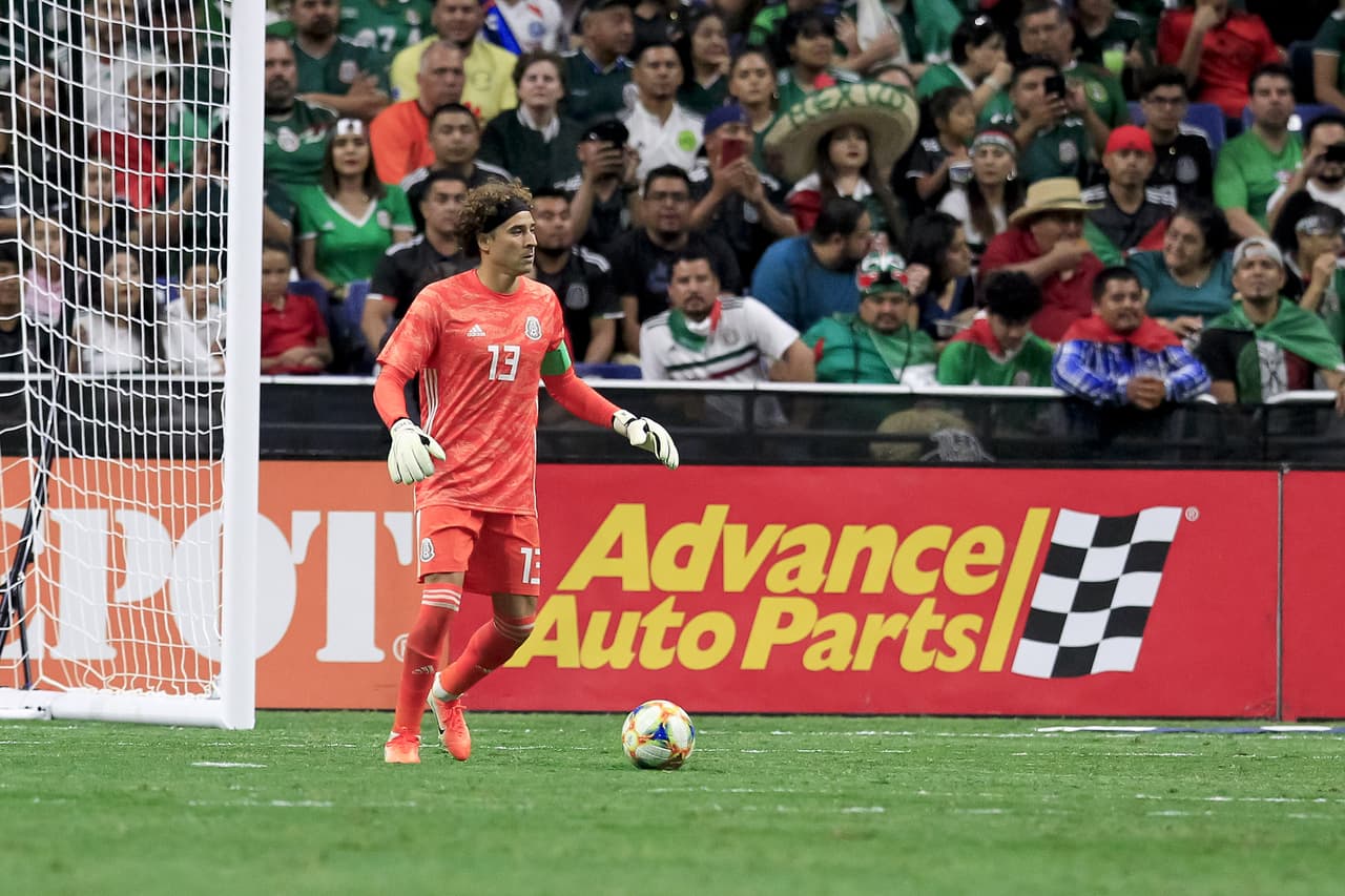 Guillermo Ochoa. El arquero del América debutó en 2005 en la Selección Mexicana.