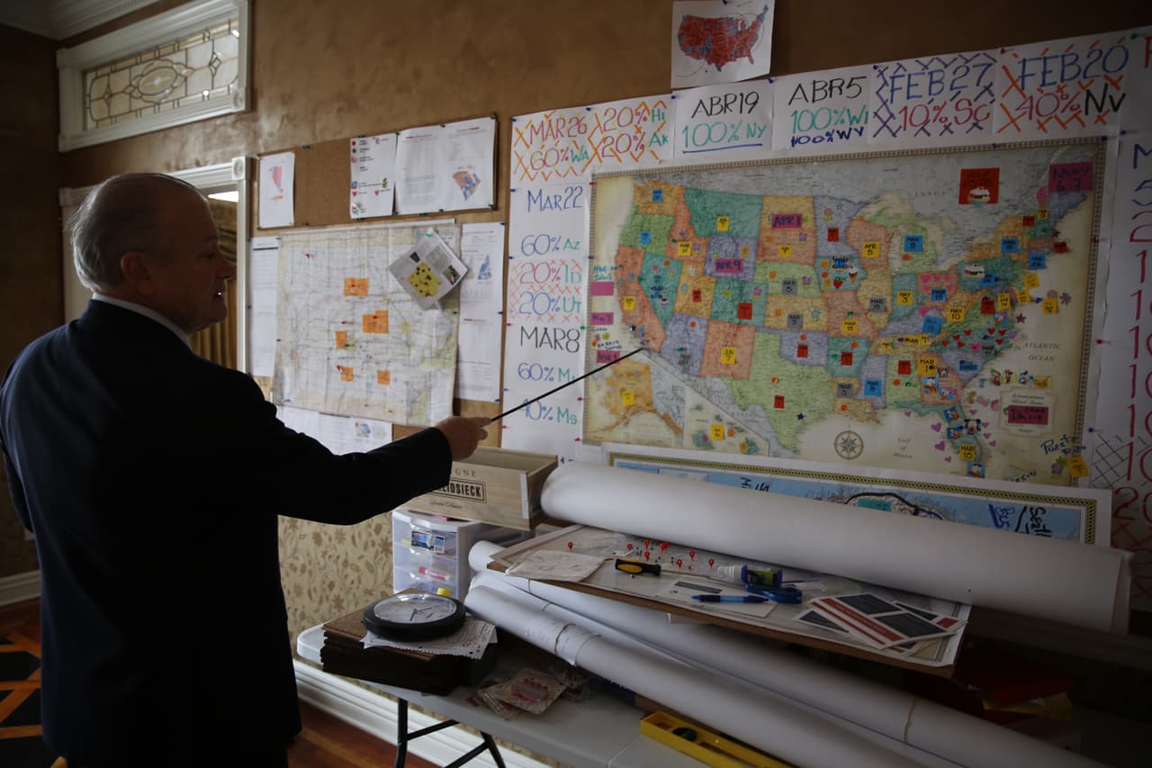Rocky de la Fuente en su cuartel de campaña