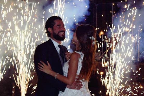 Con una gran celebración y rodeados de famosos y amigos, la pareja se juró amor eterno.