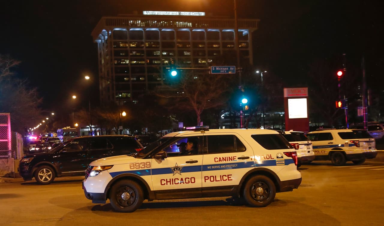 Policía de Chicago hará seguimiento a las redes sociales para tratar de anticipar planes de saqueos