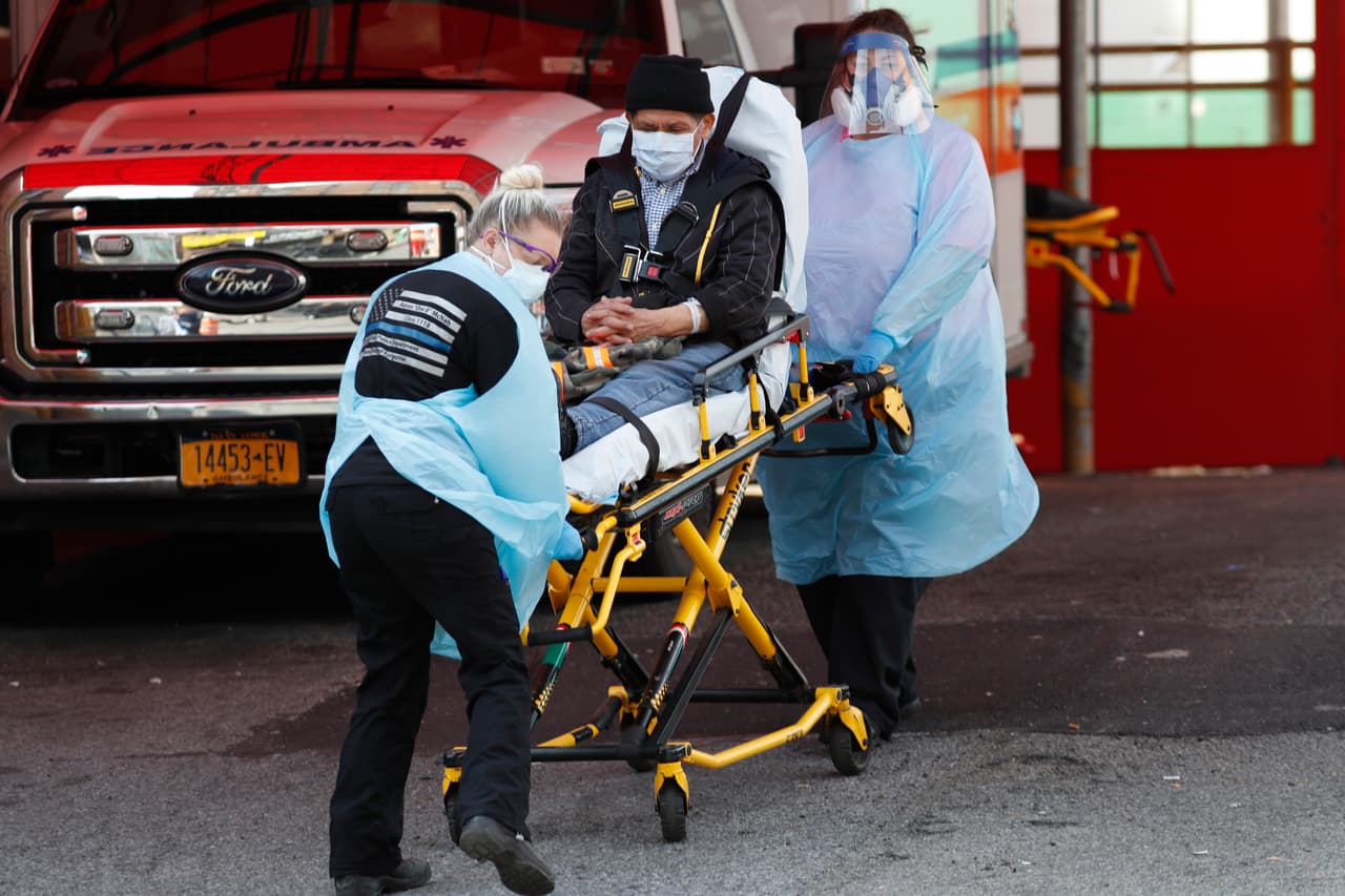 Hospitales del condado de Orange operan bajo medidas extremas y los casos de coronavirus siguen aumentando
