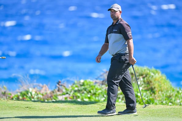 El golfista puertorriqueño Rafael Campos participa en el The Bahamas Great Exuma Classic en el campo de golf Sandals Emerald Bay en Bahamas.